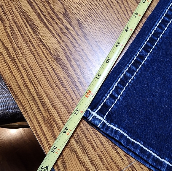 Like NEW - Picture 7 of 9